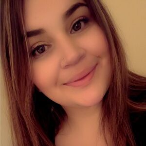 Meet your Posher, Niveen
